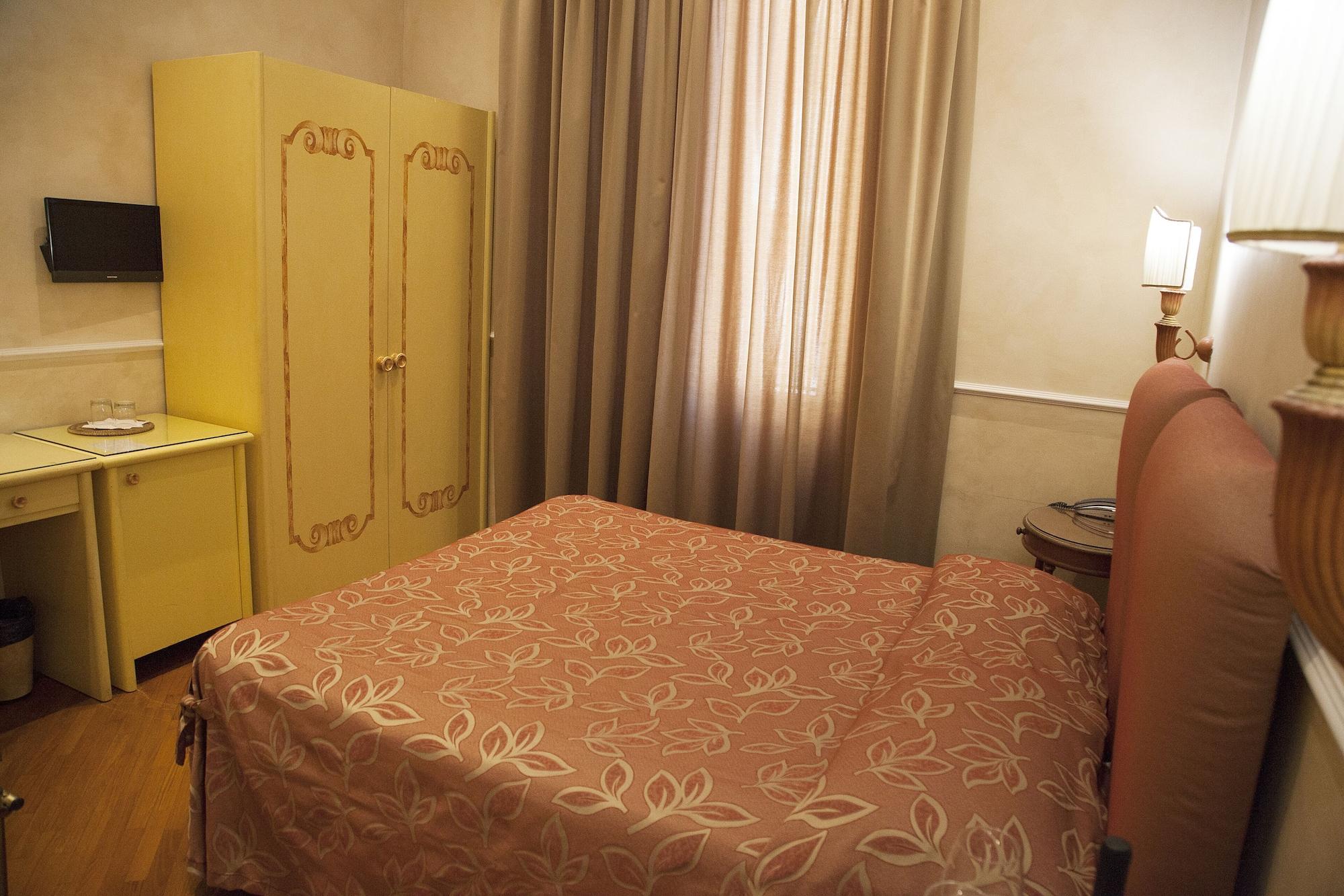 Hotel Aurora Firenze Eksteriør billede