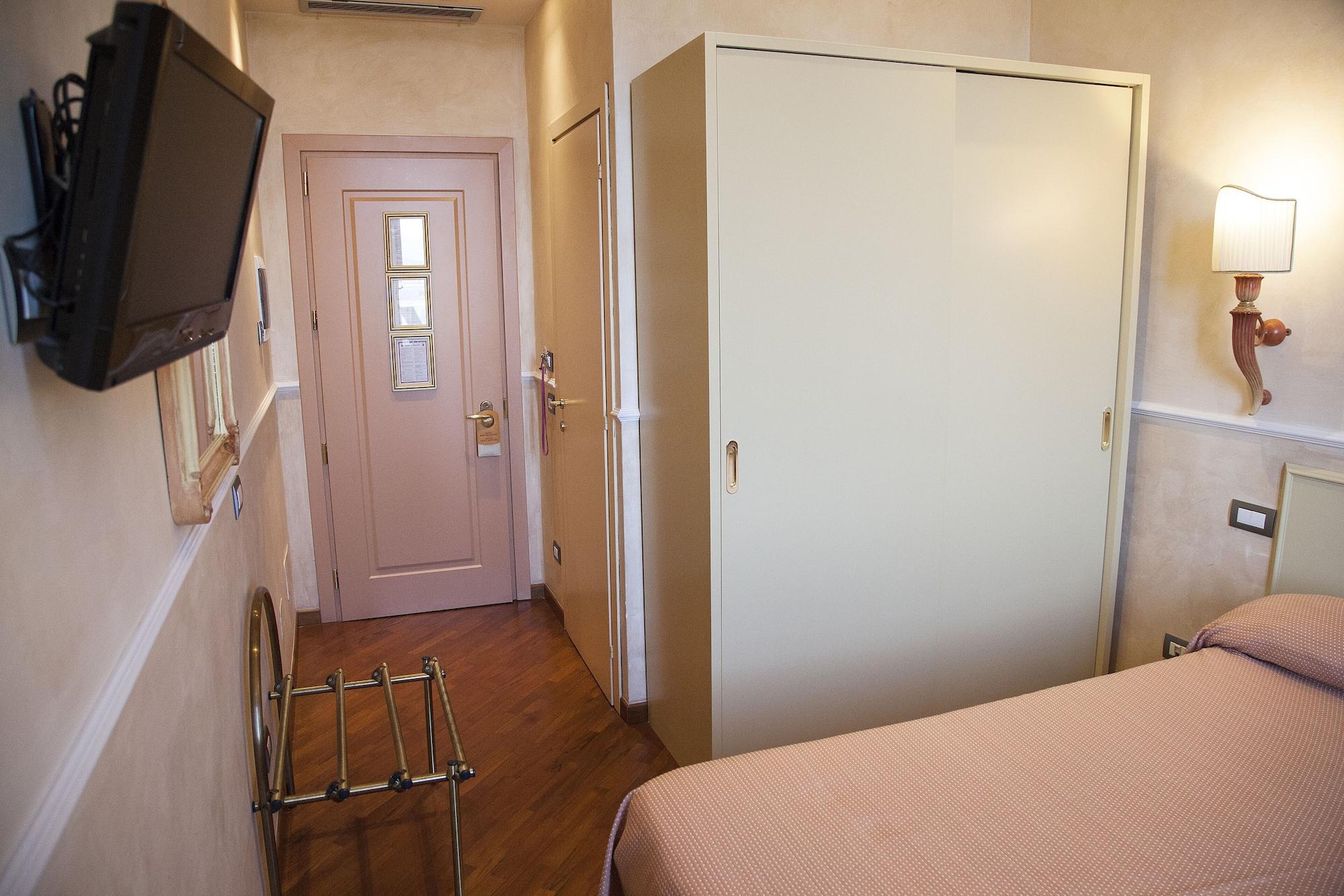 Hotel Aurora Firenze Eksteriør billede