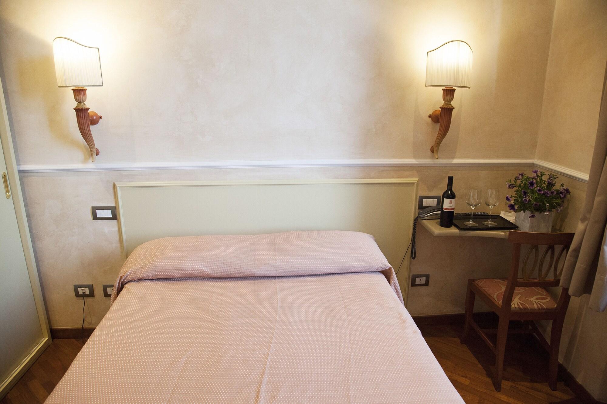 Hotel Aurora Firenze Eksteriør billede