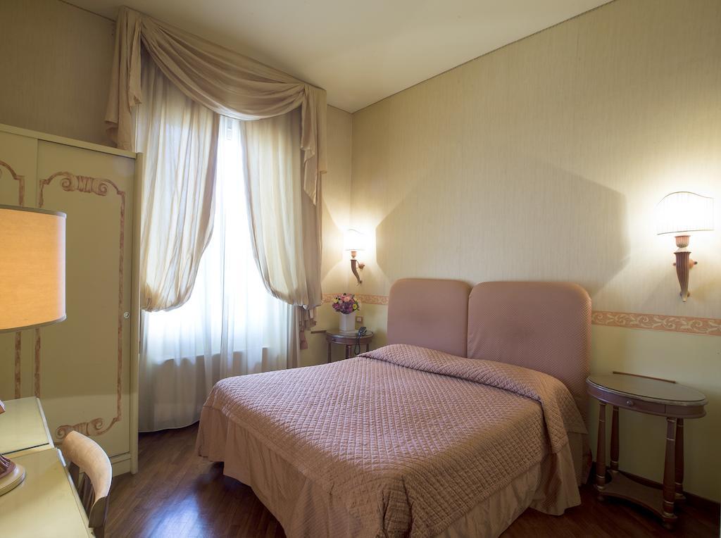 Hotel Aurora Firenze Eksteriør billede
